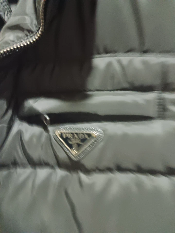 prada жилет мужской средний - Изображение 2 из 4