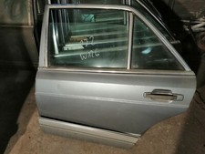 Mercedes   W126  S  KLASSE  T&uuml;r HINTEN  LINKS 