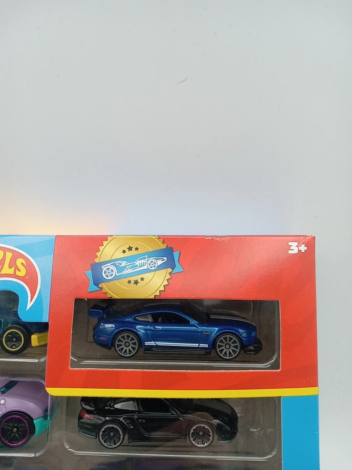 Paquete de 8 Hot Wheels 2023  Foto 2 de 4