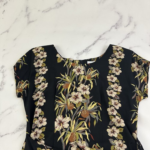 Young Hawaii Womens Vintage Midi Dress Size M Black Cream Tropical Floral Wrap - Picture 2 of 10