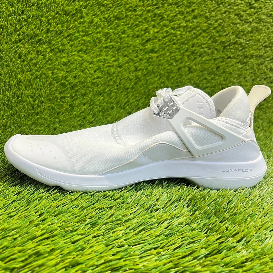 Nike Air Jordan Fly 89 Para Hombres Talla 9 Blanco Atlético Correr Caminar Zapatos Tenis Foto 2 de 4