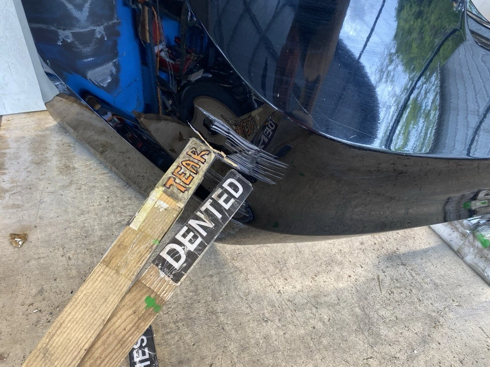 ОРИГИНАЛЬНАЯ КРЫШКА ЗАДНЕГО БАМПЕРА 2015-2017 HYUNDAI AZERA 86611-3V500 - Изображение 3 из 4