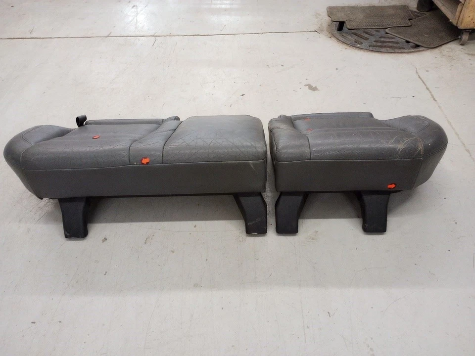 Volvo 850 Set Of Rear Leather Seat Black Fits 1993 1994 1995 1996 1997 93 94 95 Foto 3 de 4