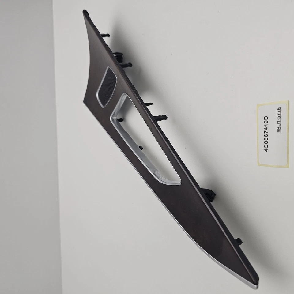 2012-2018 Audi S6 отделка задней левой дверной панели 4G0867419D - Изображение 3 из 4