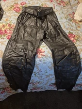 UNHEMMED Womans 38/10 GENUINE HARLEY DAVIDSON RIDING PANTS. Bought In 98.