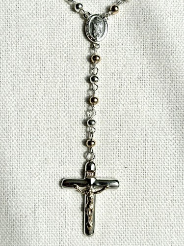 Silver 925 rosary necklace 10k gold laminated 22 inches, 12 Grams - Picture 3 of 9