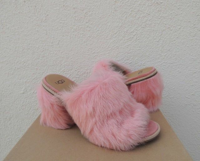 ugg fluff heel