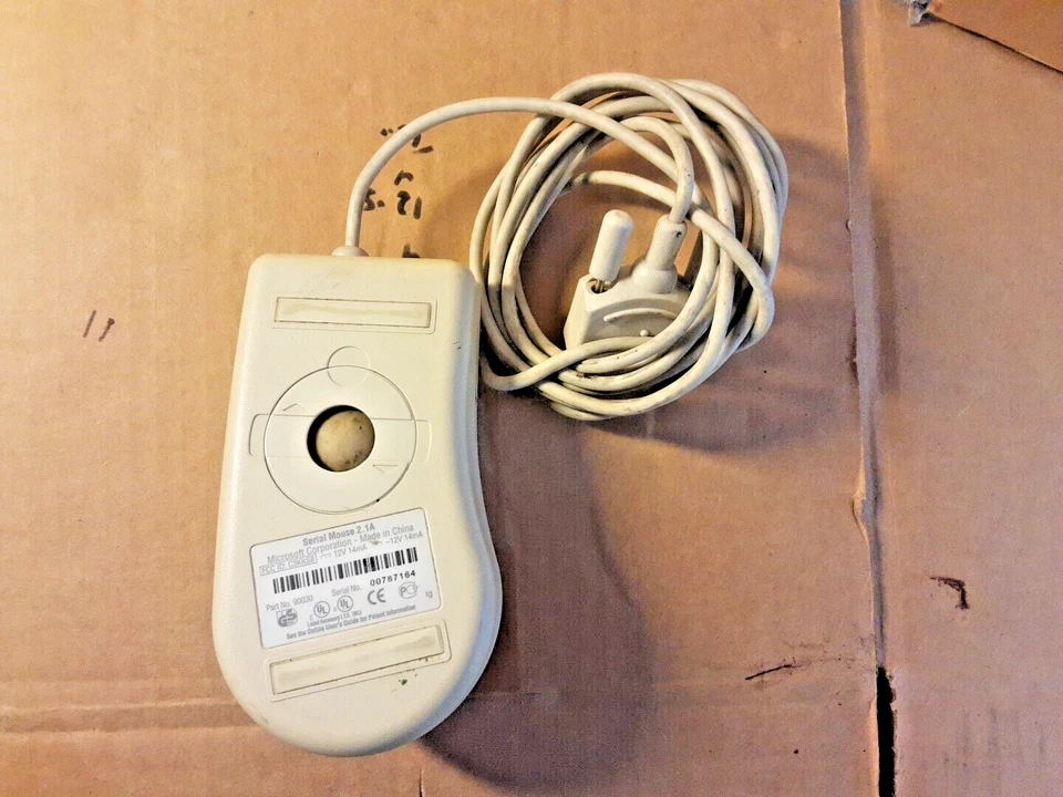MICROSOFT  9 pin Serial Ball Mouse  2.0A , P/N: 90030 - Image 2 of 2