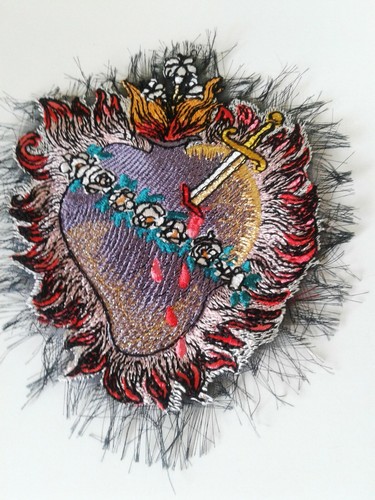 Sacred Heart Milagro Big Handmade Embroidered Patch - Picture 3 of 5