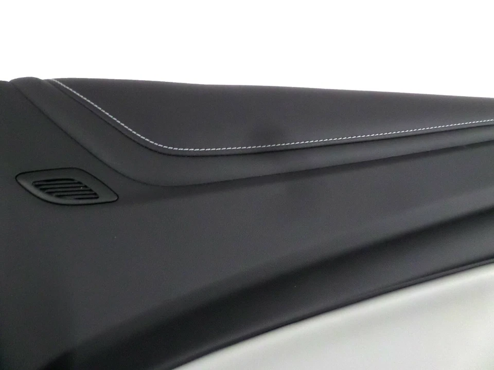 84454804 Panel de puerta lateral izquierda del conductor gris Chevrolet Camaro LS LT SS ZL1 2020 Foto 4 de 4