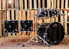 DW Performance Piano Black Lacquer 5pc Drum Set - 18x22, 8x10, 9x12, 12x14,14x16