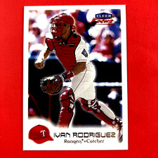 Ivan Rodriguez 2000 Fleer Focus Card #8 MLB Texas Rangers