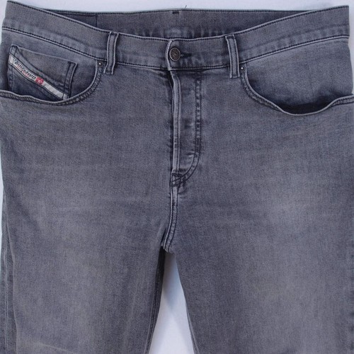 Jeans Diesel D-FINING Regular Tapered Vert Taille W32 L32 - Occasion Très Bon état, élasthanne, Italie