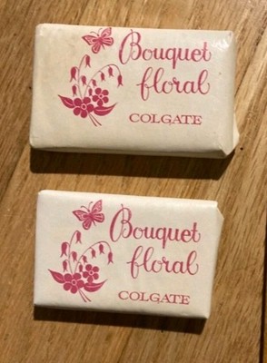 Vintage Set of Two Colgate Palmolive Bouquet Floral Mini Hotel Bar Soaps