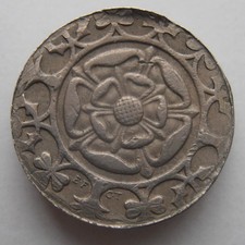 QE2 FLORIN/TWO SHILLINGS 1953-1967 CENTRE CUT OUT, ALTERED COIN