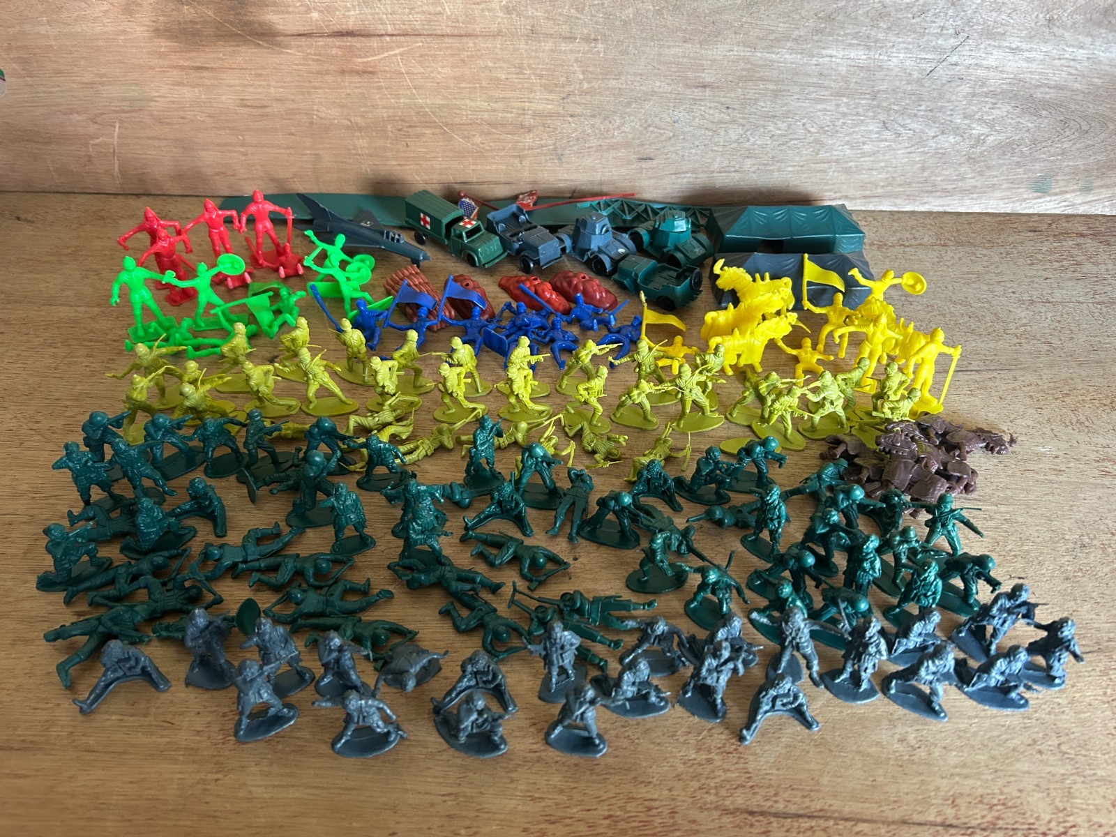 Toy Soldier Army Men Junk Drawer Lot 150+ Mini Miniature Vehicles Accessories