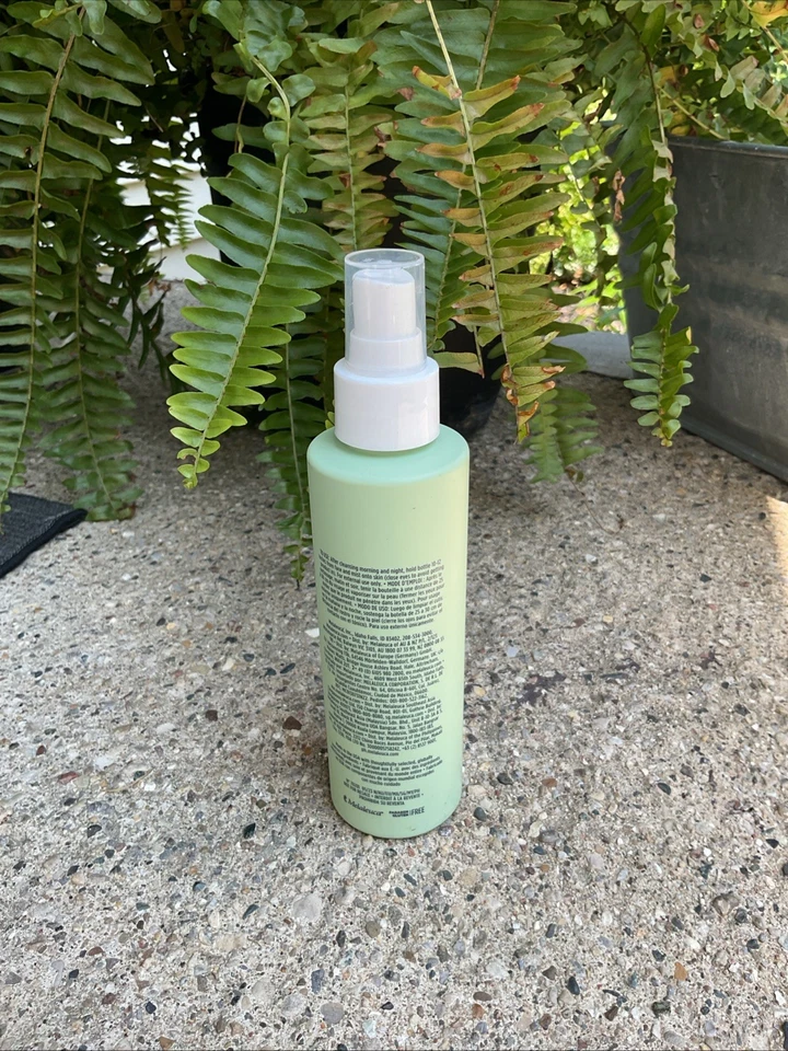 Bruma tonificante calmante sin alcohol para piel clara Melaleuca Sei Bella Clarity 5 OZ Foto 2 de 2