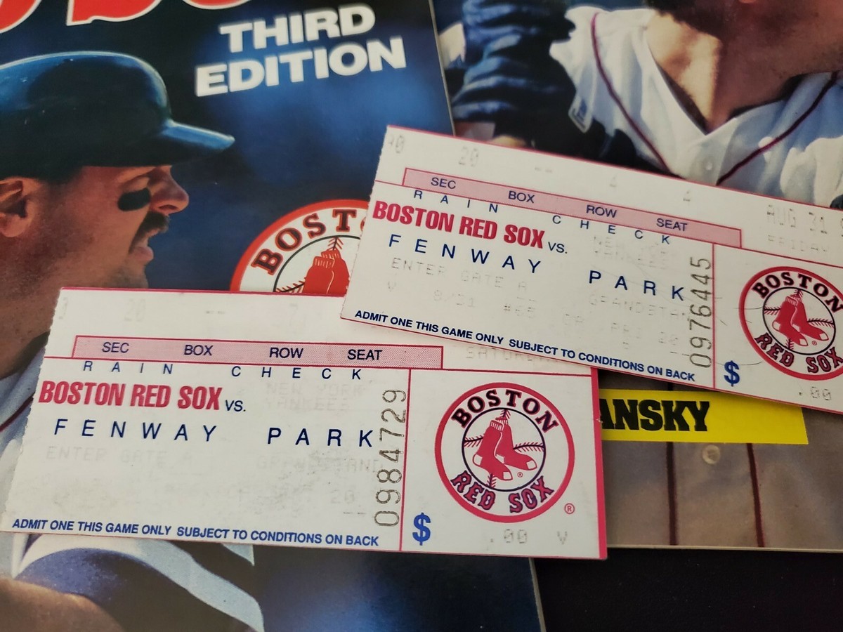 1990 Boston Red Sox Scorebook 9/1/90 Yankees with tickets - marked