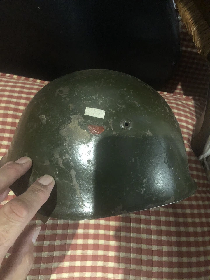 Casco M33 italiano original de la Segunda Guerra Mundial completo con forro y barbijo Foto 2 de 4