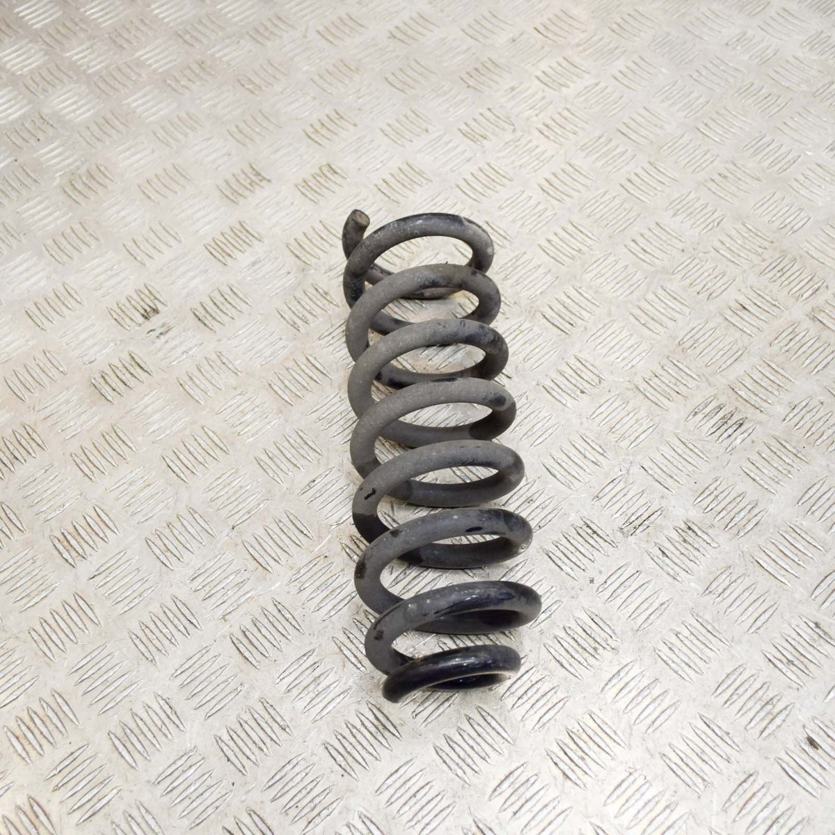 Ｓ MERCEDES-BENZ C W205 Rear Left Side Coil Spring 2.10 Diesel 125kw