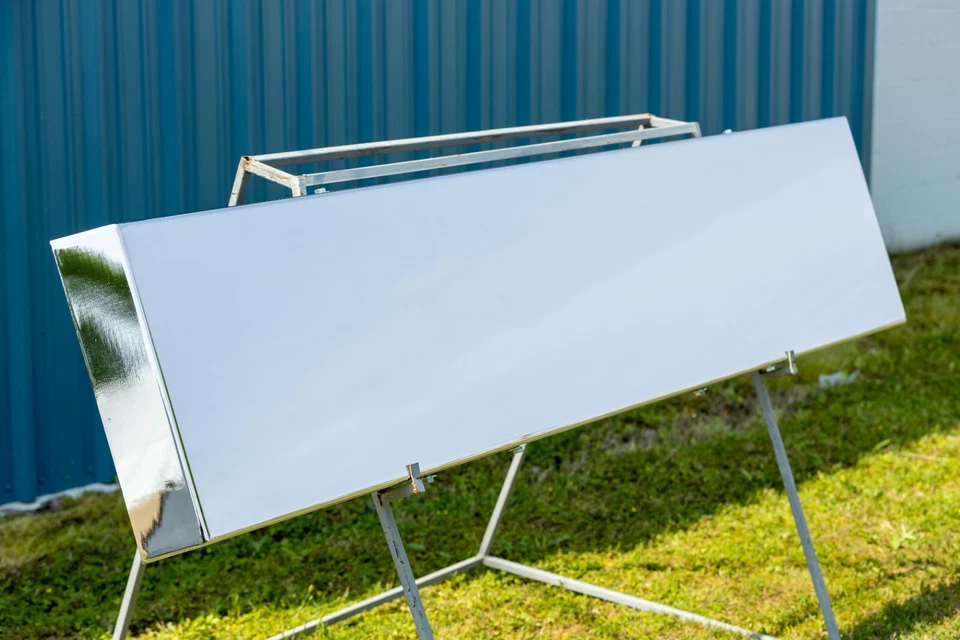 Parachoques cromado Peterbilt 359, 379 / Kenworth W900L - 20" extremo ingleteado montaje oculto Foto 2 de 4