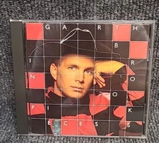 Vintage GARTH BROOKS - In Pieces CD Capitol Records