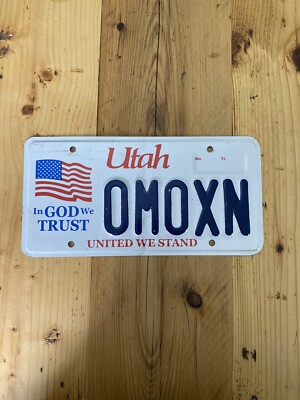 Vintage Utah In God We Trust US Car License Number Plate 0M0XN