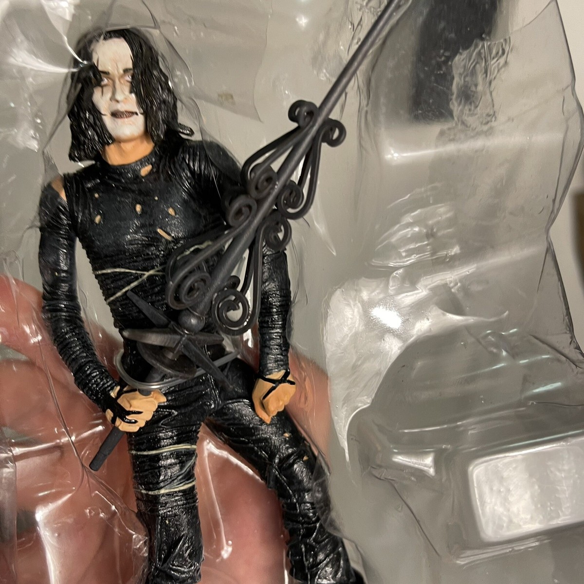 Neca Cult Classics The Crow Eric Draven 6” Figure W/ Weather Vain