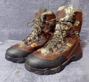 Cabela's Leather Camo Thinsulate Dry Plus Hunting Hiking  boots men's size 8M