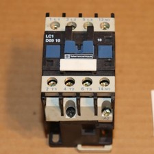 One Square D Telemecanique Contactor LC1 D0910F7 110V 50/60Hz