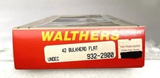 Walthers #932-2900 HO Scale Undecorated Bulkhead Flat Car Kit