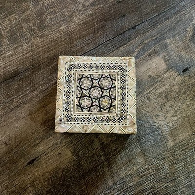 Handmade Beautiful Mother of Pearl Egyptian Inlay Box Velvet Inside Has Tags