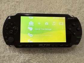 Sony PSP 1000 1001 US Handheld Black Console 32GB Memory Card Works Great!!