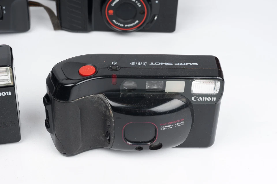 Lote de cámaras compactas canon para piezas ( no funcionan) - Imagen 4 de 4