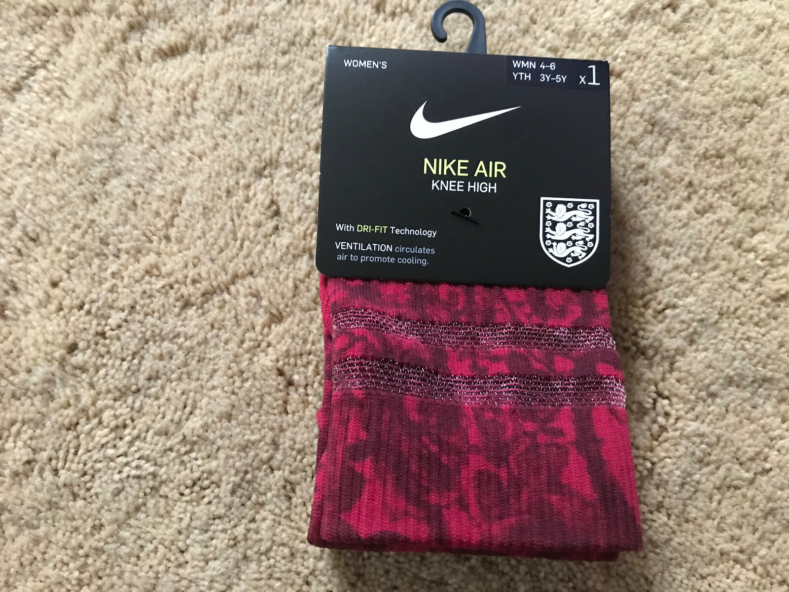 nike knee socks womens