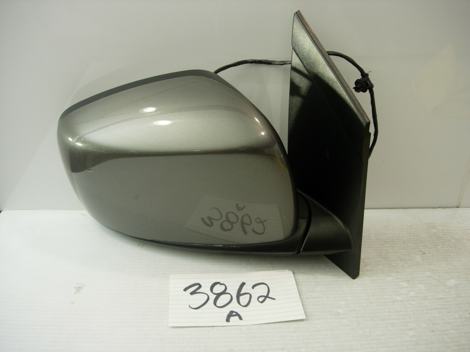 08 09 10 Dodge Caravan Passenger side Mirror Used Power #3862-A 