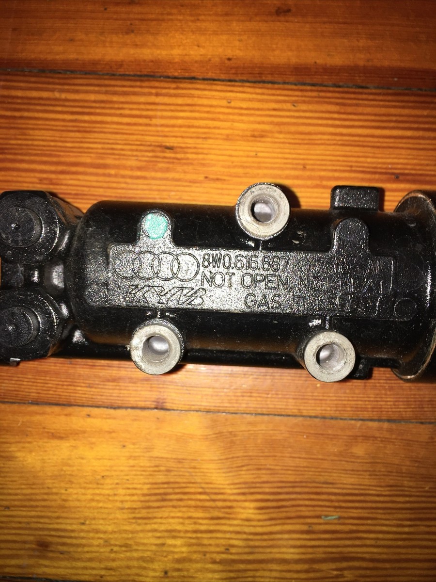 2019-2021 AUDI RS5 Active Suspension Fluid Reservoir 8W0616887 