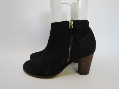 COLE HAAN Womens Size 7.5 B Black Leather Zip Ankle Fashion Boots