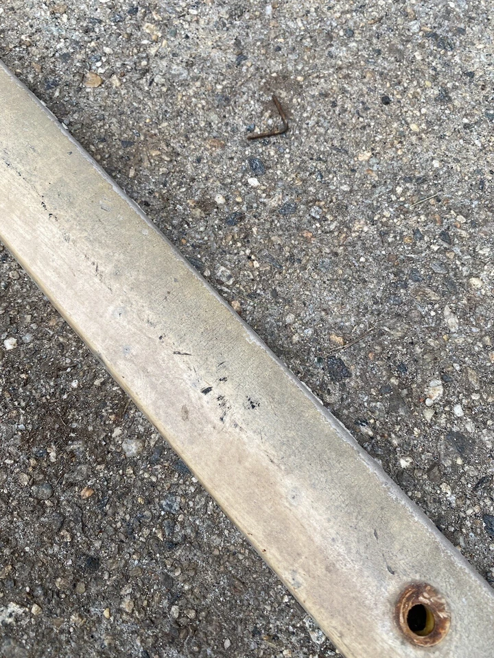 1963 年福特 Country Squire LH 后门成型表面 AB-7125427-A — 第 3/4 张图片