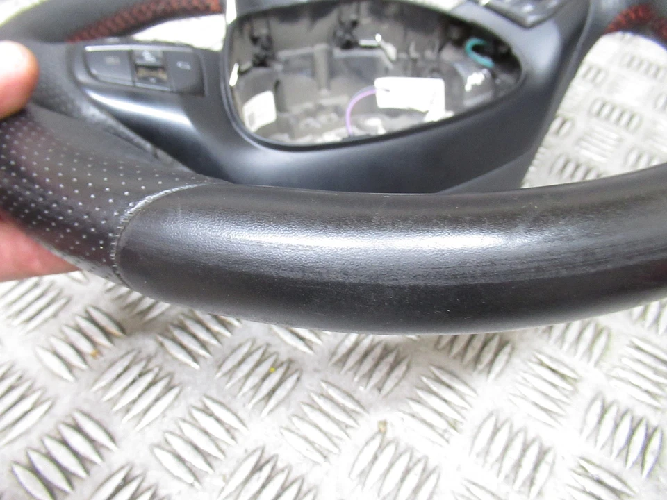 2023 FORD FOCUS ST-LINE MHEV C519 1.0HYBRID MK4 FLAT BOTTOM STEERING WHEEL *9406 - Image 4 of 4