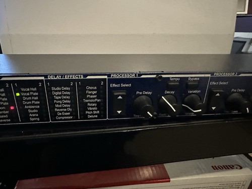 Lexicon MX200 Dual Reverb Effect Processor .Power tested only. Some scratches - Picture 2 of 12