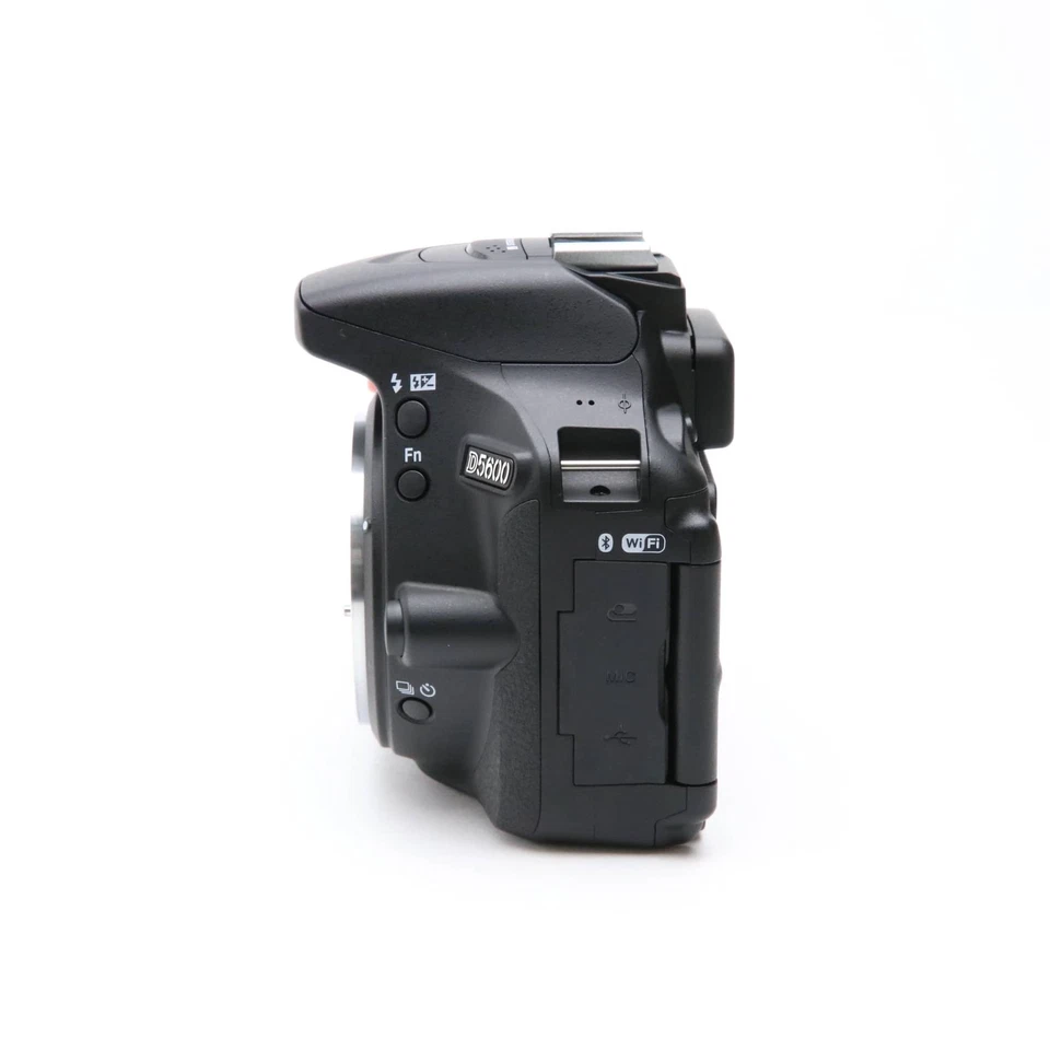 Nikon D5600 24.1MP DSLR Camera Body -Near Mint- #58 - Image 2 of 4