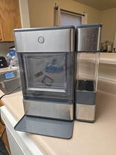    GE Profile Countertop Nugget Ice Maker w/Side Tank OPAL01GENKT 24lbs Of ICE