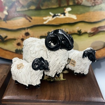 SCOTTISH Avienmore POTTERY Scotland Lamb Sheep Set Of 3 Figurine  As Is 