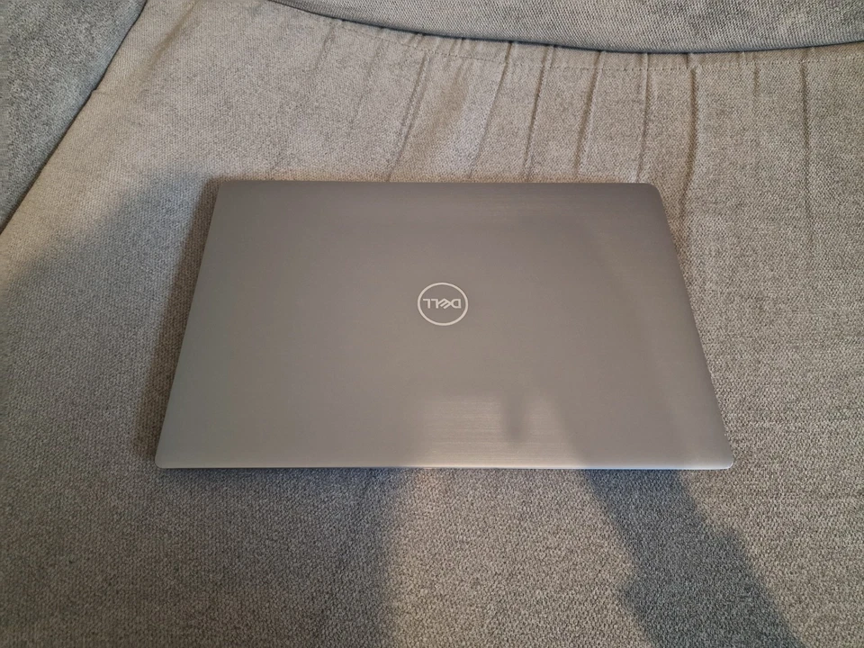 Dell Latitude 7310 · i5-10310U · 8GB · 240GB, photo 3 of 4