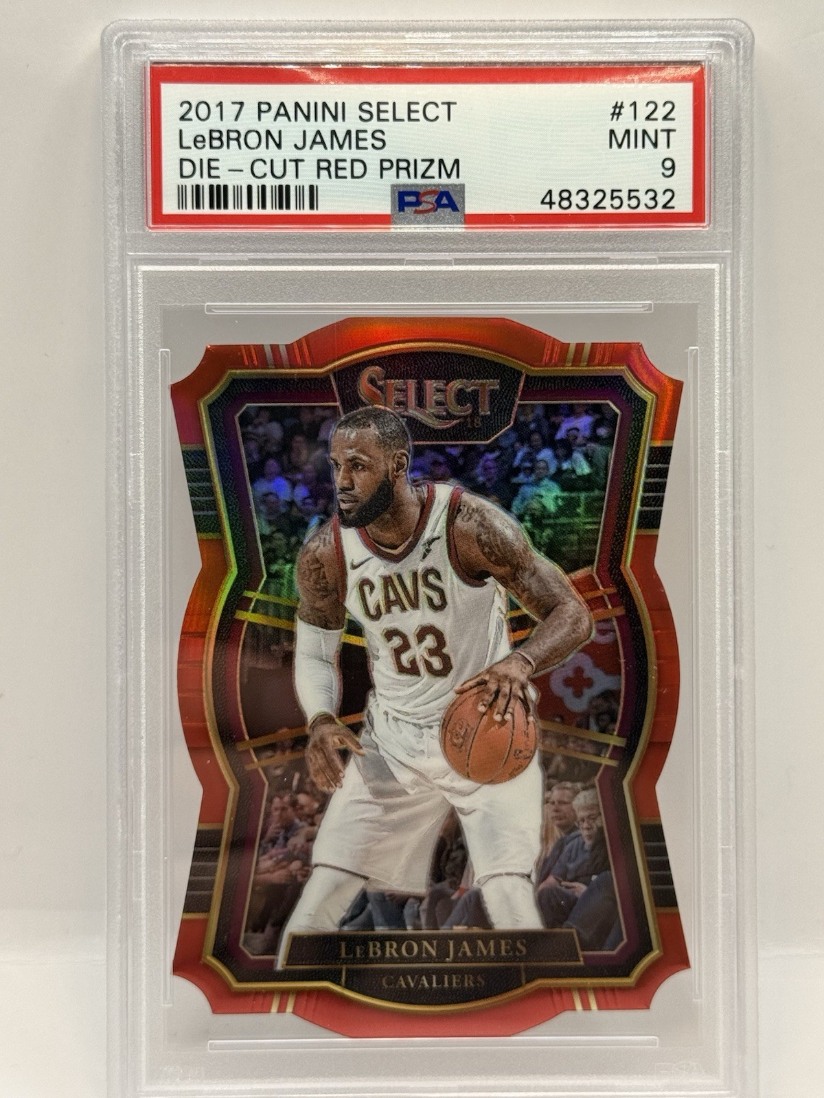 LEBRON JAMES 2017 PANINI SELECT #122 DIE CUT RED PRIZM PARALLEL /135 PSA 9 NBA