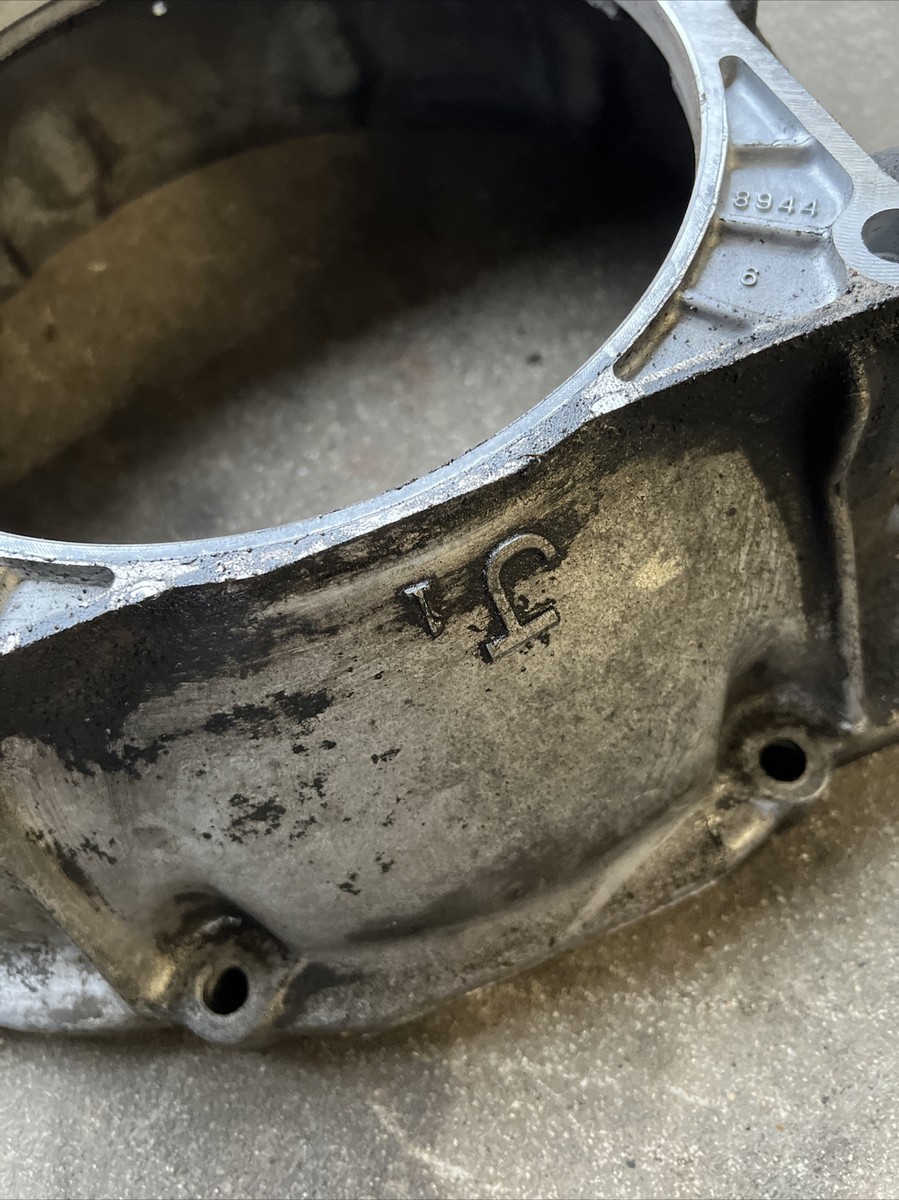 2JZ J1 OEM Genuine Bellhousing Transmission Swap for CD009 2JZ J1 OEM Genuine Bellhousing Transmission Swap for CD009