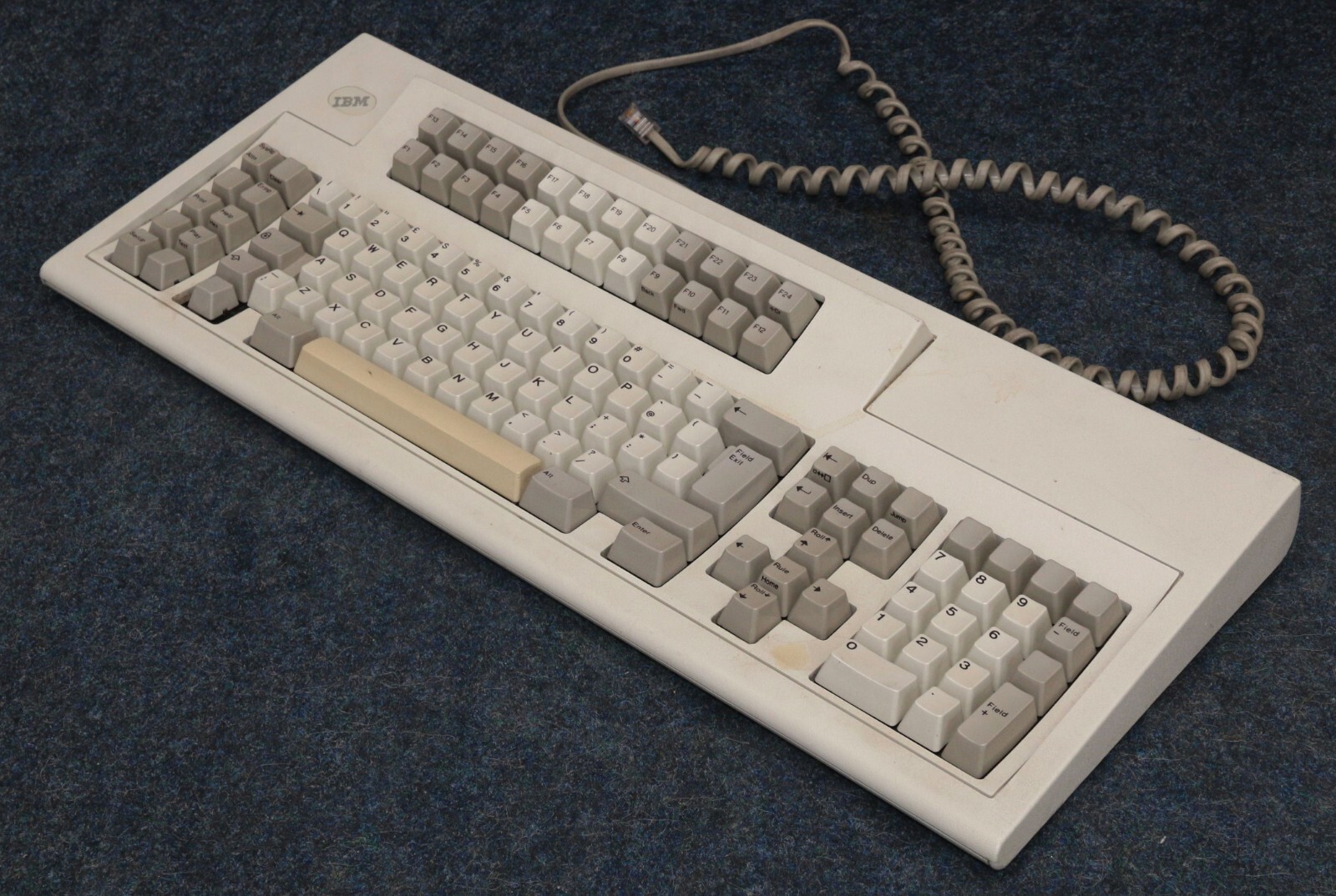 IBM Model M Keyboard 1394324 Model M122 Type III 122 Key RJ45 Connector