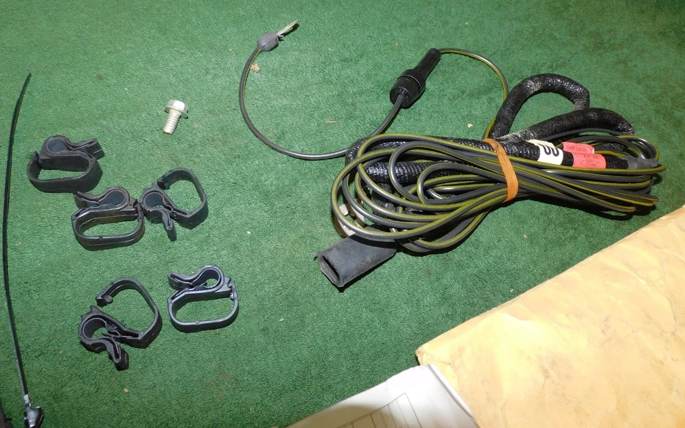 1974-79 Ford F100 F150 F250 F350 Truck NOS PICKUP BOX COVER UTILITY LAMP WIRING - Image 3 of 4