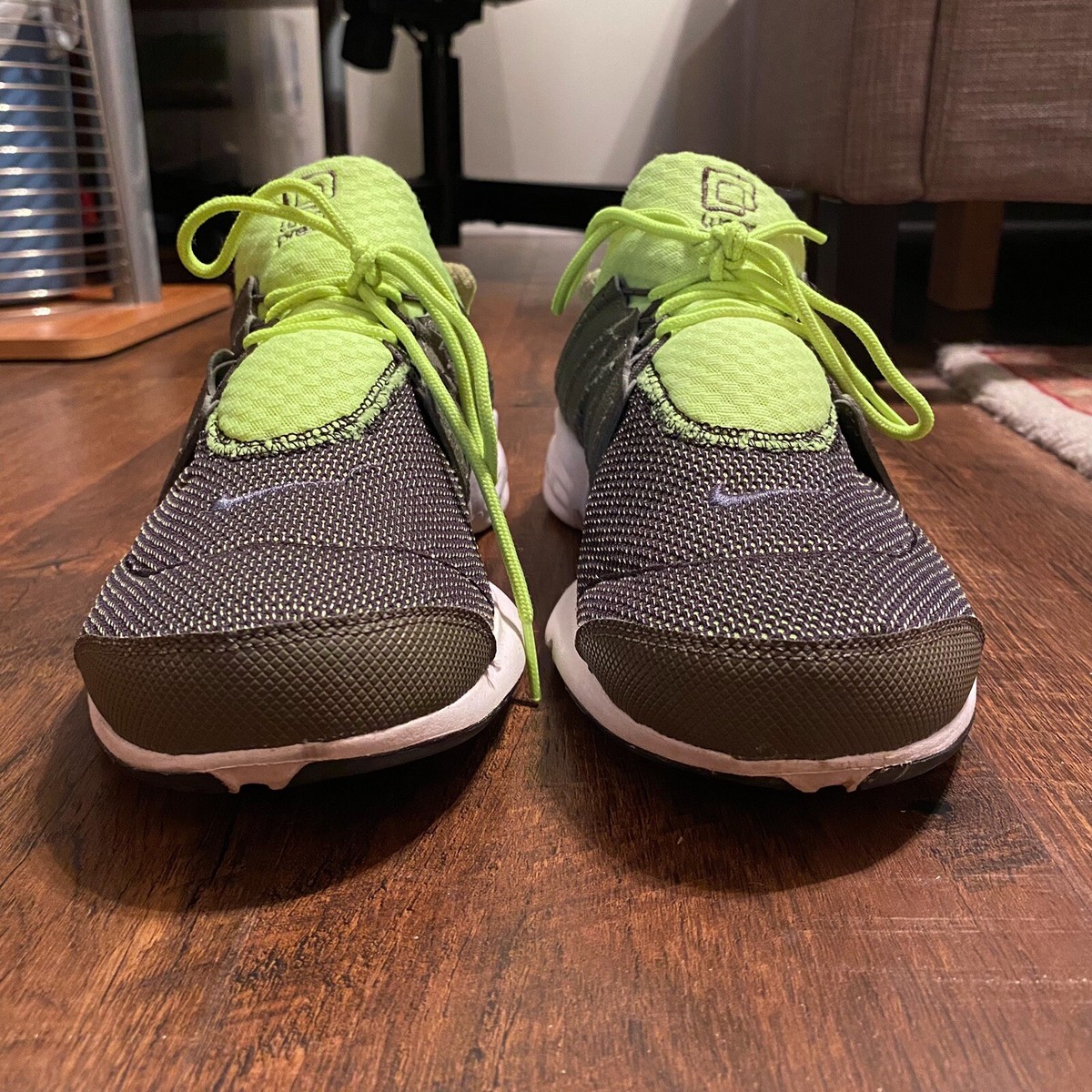 Vintage Nike Lunar Presto Volt Green/White Running Shoe 